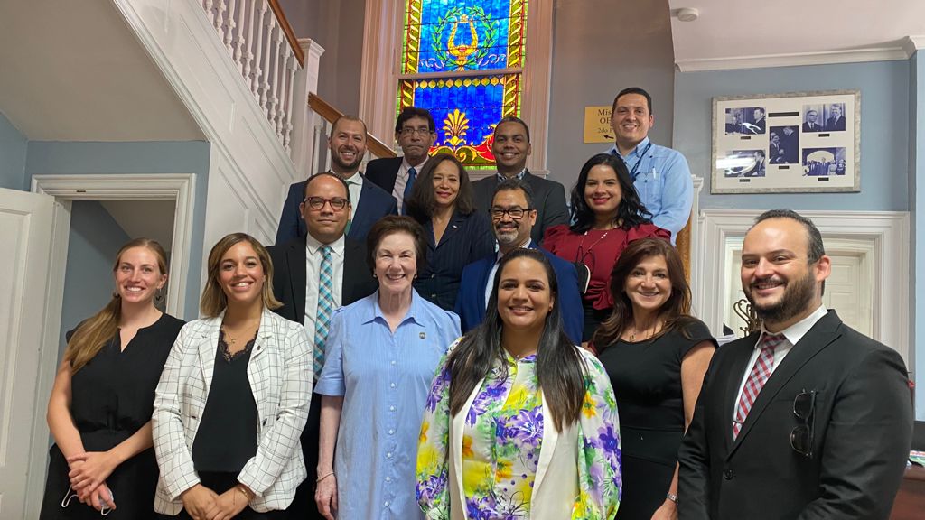 A visit to the DR Embassy in Washingto, D.C. 