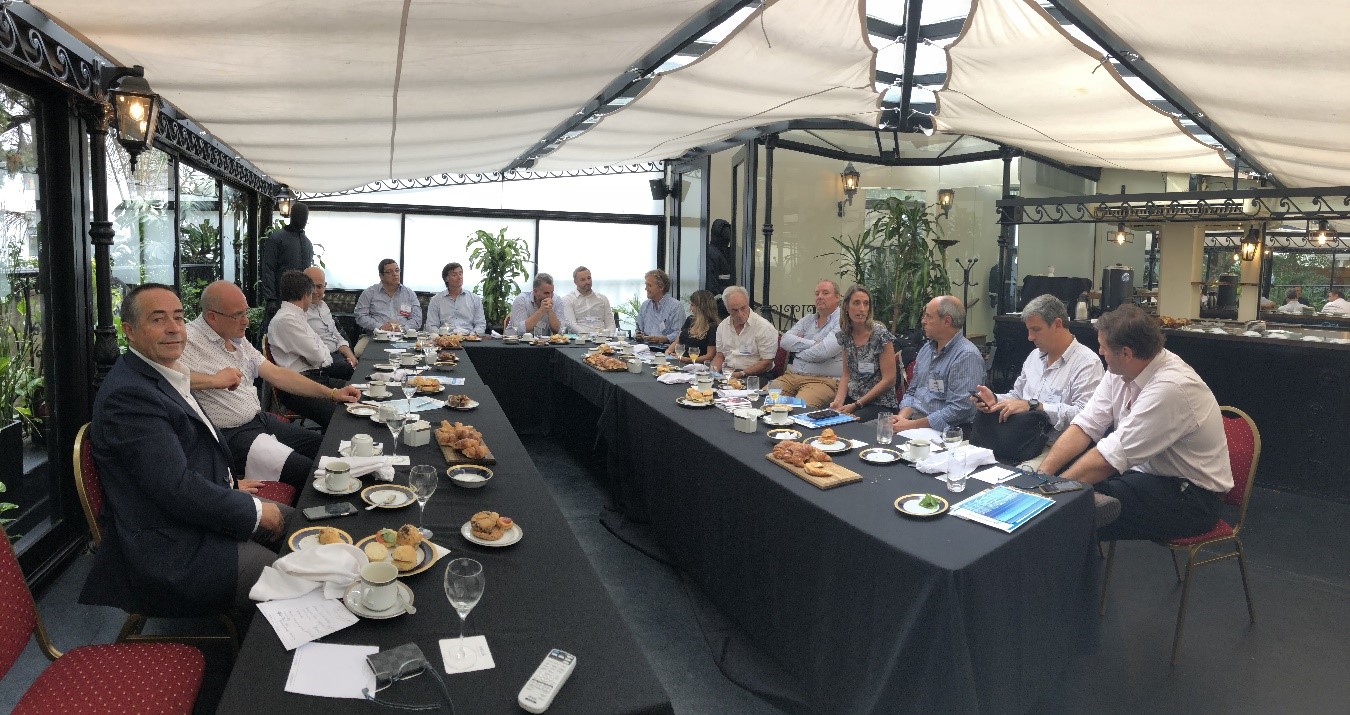 Experts of the Cold Chain in a meeting to talk about trends, opportunities and challenges of the industry.